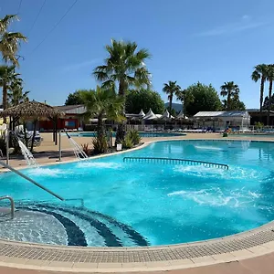 https://camping-le-montourey-frejus.fr-provencehotel.com